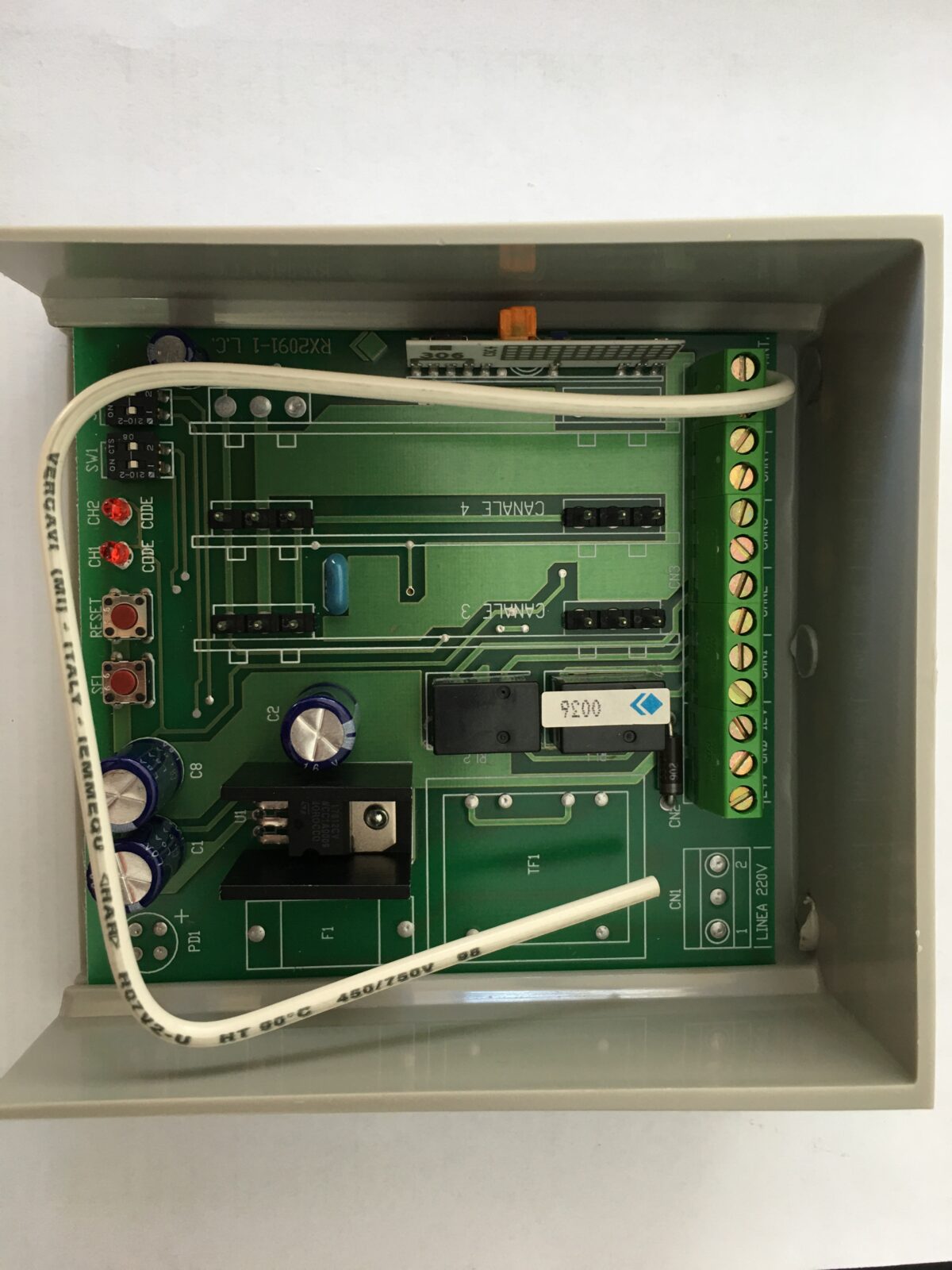 Ricevente RX2MP 306 MHz CONFIGURATA 4 CH(INCLUSI 2 MODULI aggiuntivi) - immagine 1