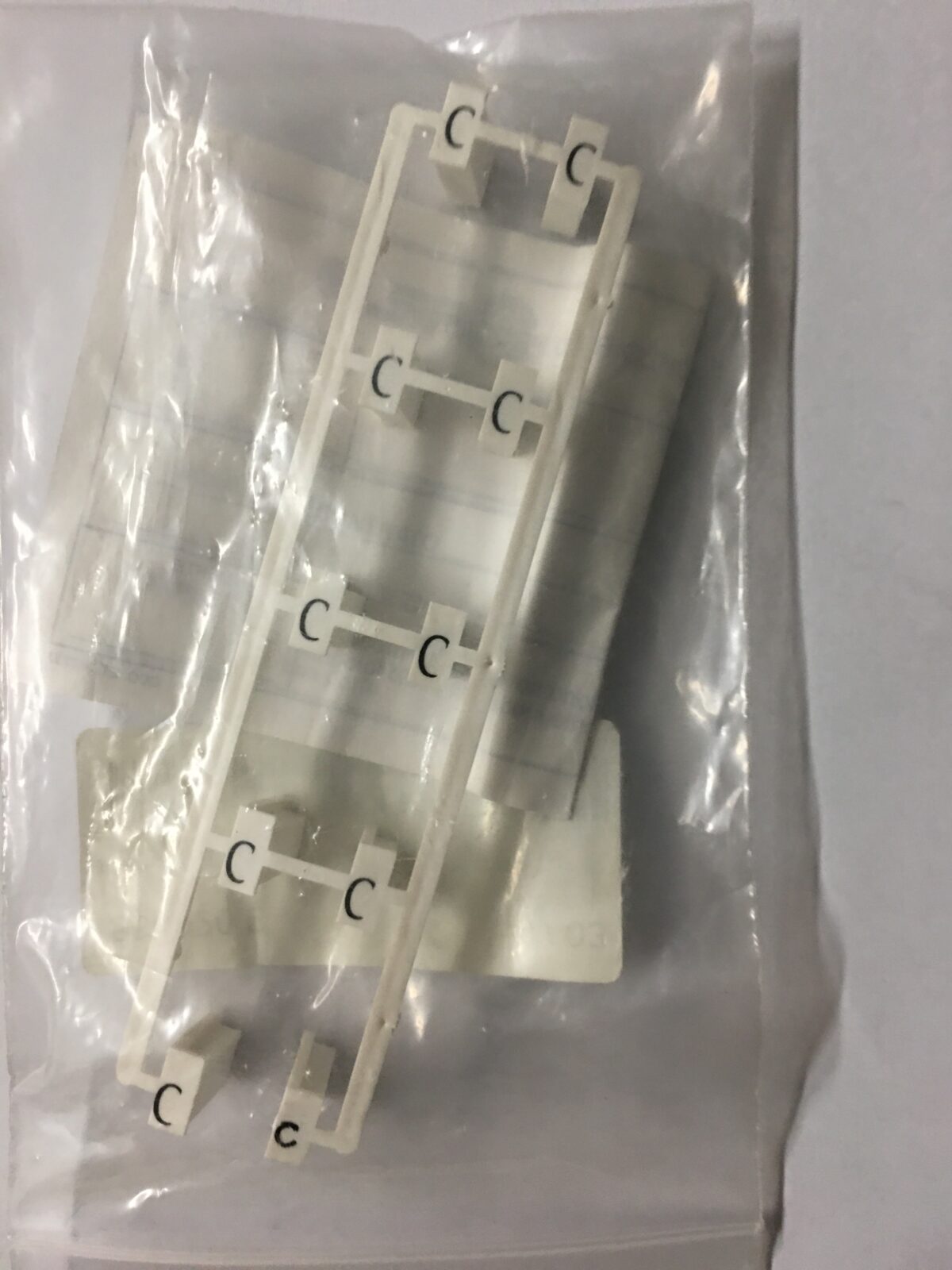 Identificatore "C" sistema seriale (pezzo) - immagine 1