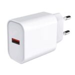 Alimentatore switching ultra compatto con uscita USB-5V/3A