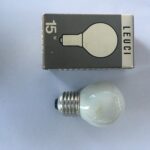 Lampada globo E27,15W,220/230V opale bianca Leuci